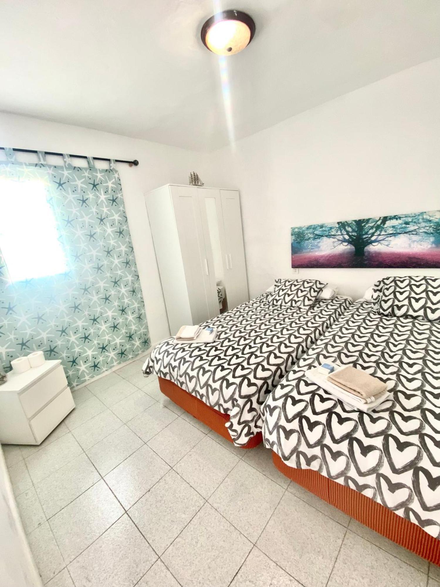 Habitaciones Famara 15 Ngoại thất bức ảnh